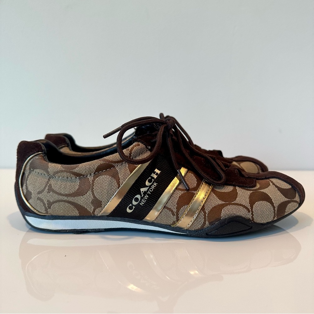 LIKE NEW Coach Women's Brown and Gold suede signature logo sneakers, Size 8 - Picture 6 of 12